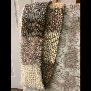 Sonoma Multi knit infinity scarf, like new!